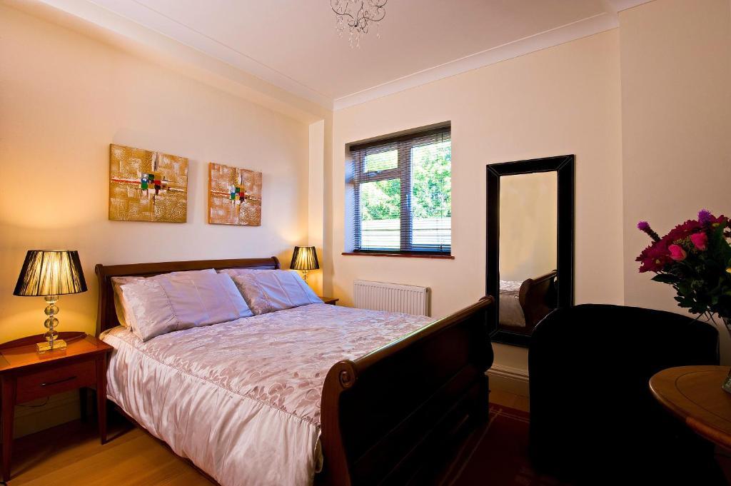 Godalming Hotel Guest House Chambre photo