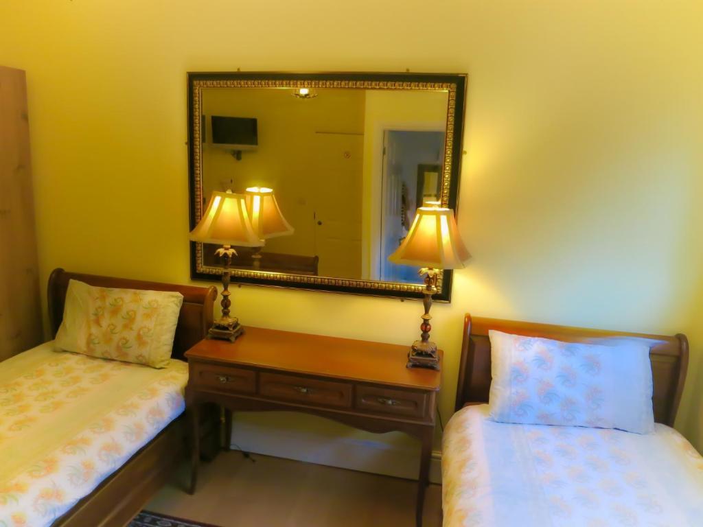Godalming Hotel Guest House Extérieur photo